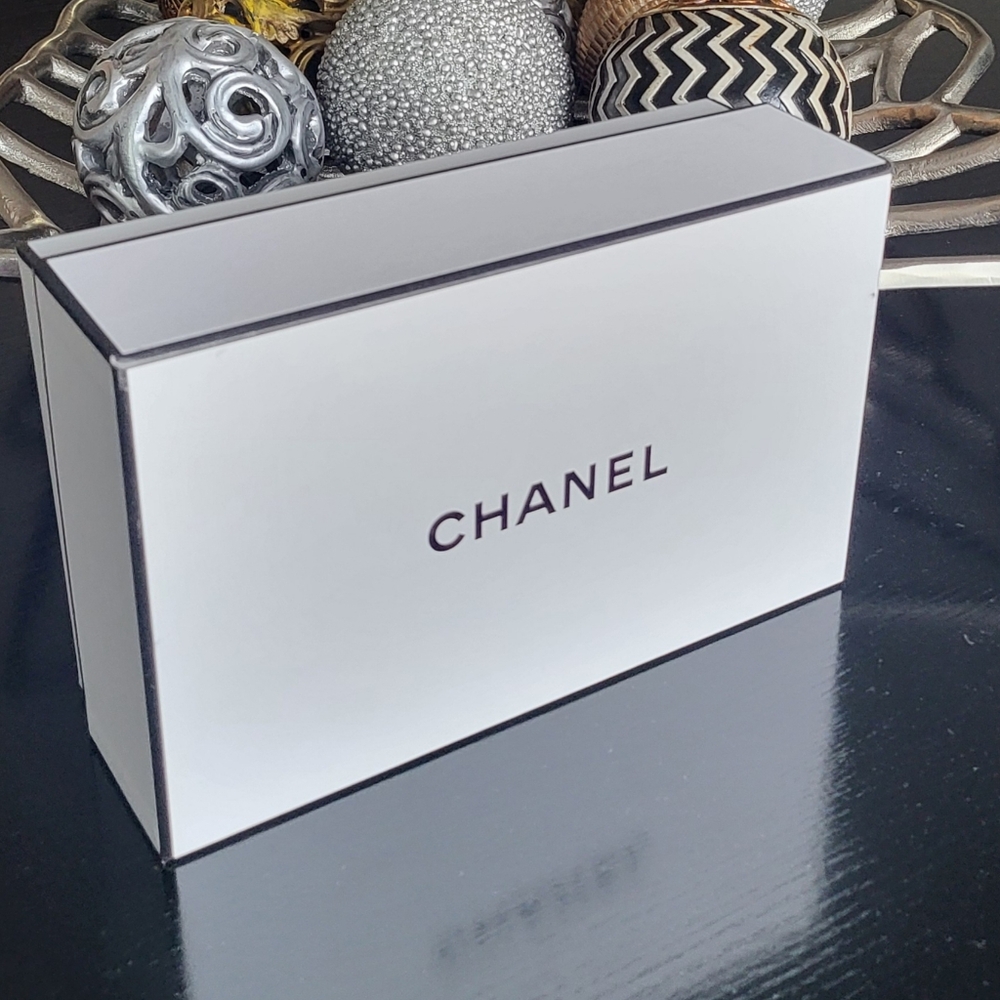 Chanel empty box. Length 22.5cm, Height 8cm, width 14.5cm. Excellent condition.